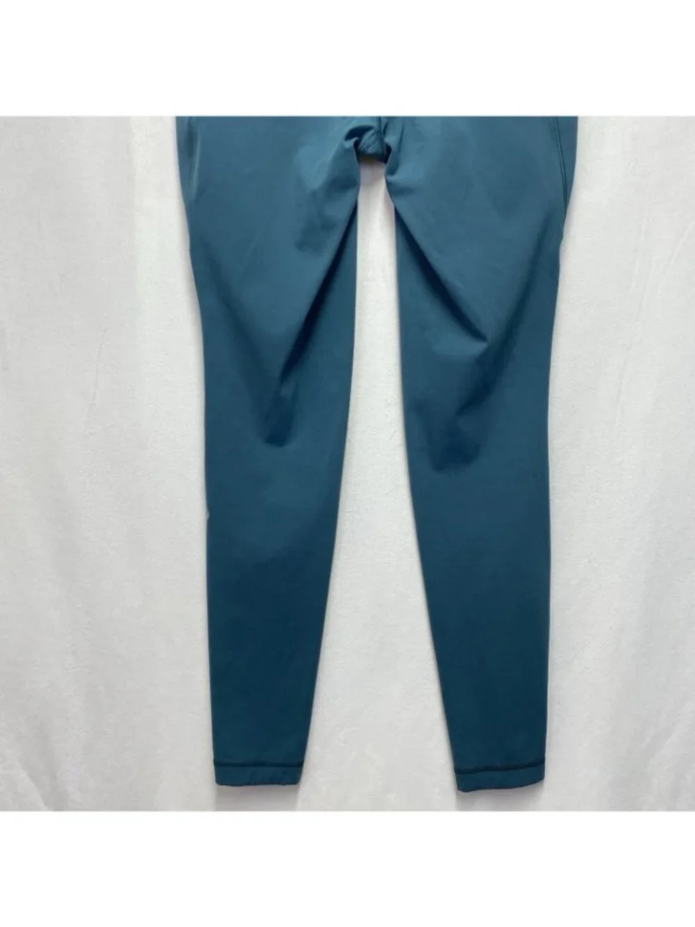 lululemon athletica excellent pre